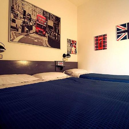 Hotel Fabrizio Rimini Kültér fotó