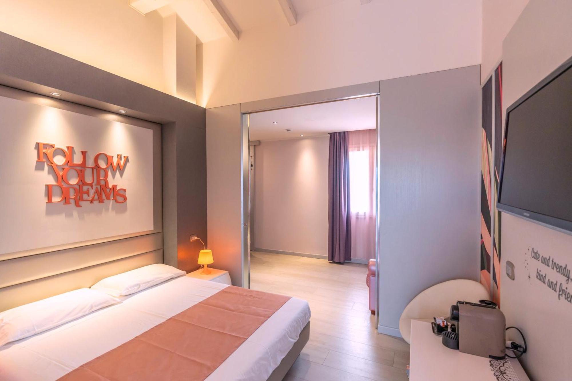 Hotel Fabrizio Rimini Kültér fotó