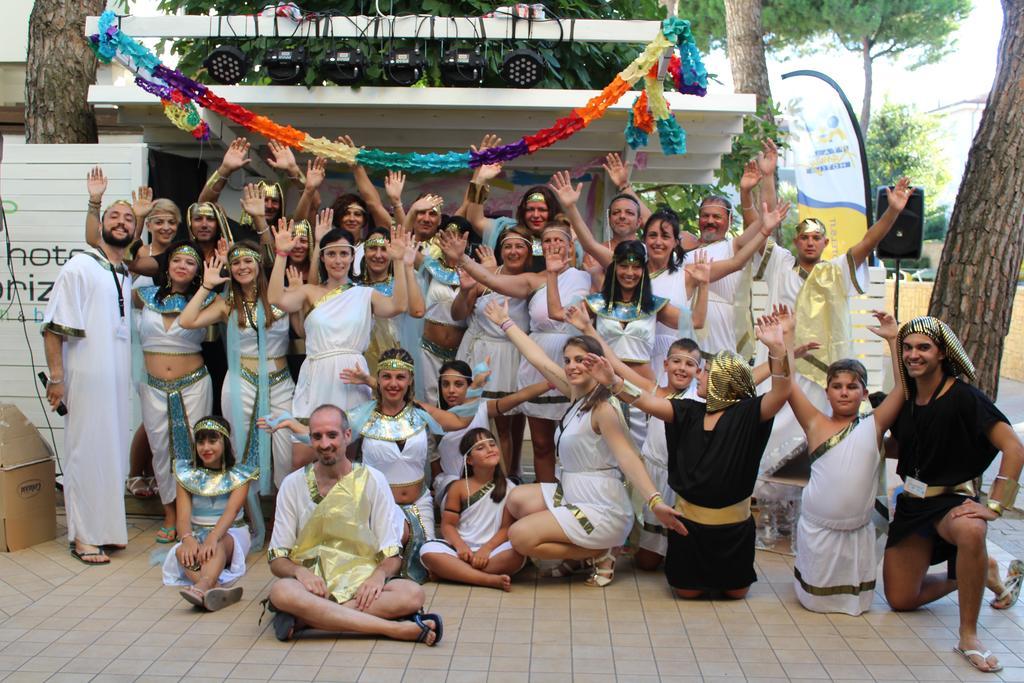 Hotel Fabrizio Rimini Kültér fotó