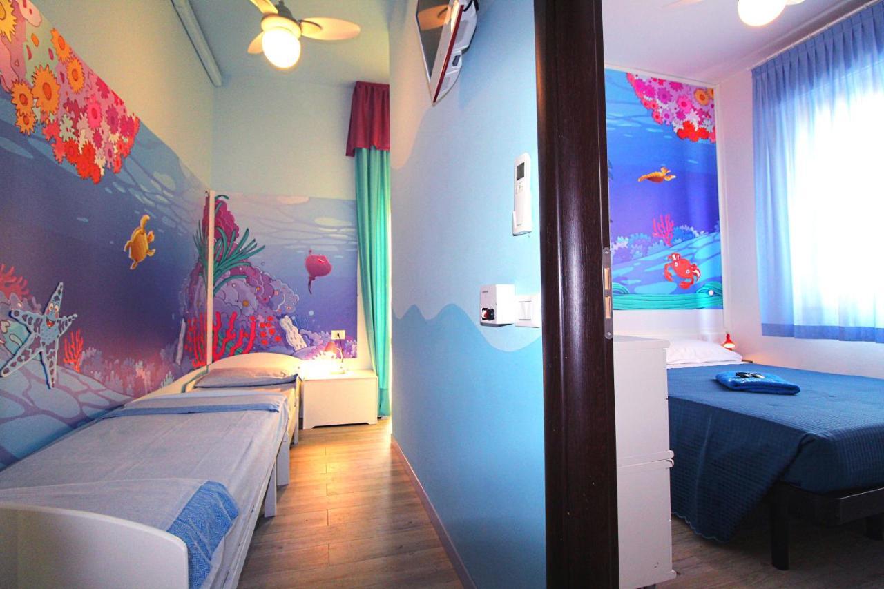 Hotel Fabrizio Rimini Kültér fotó